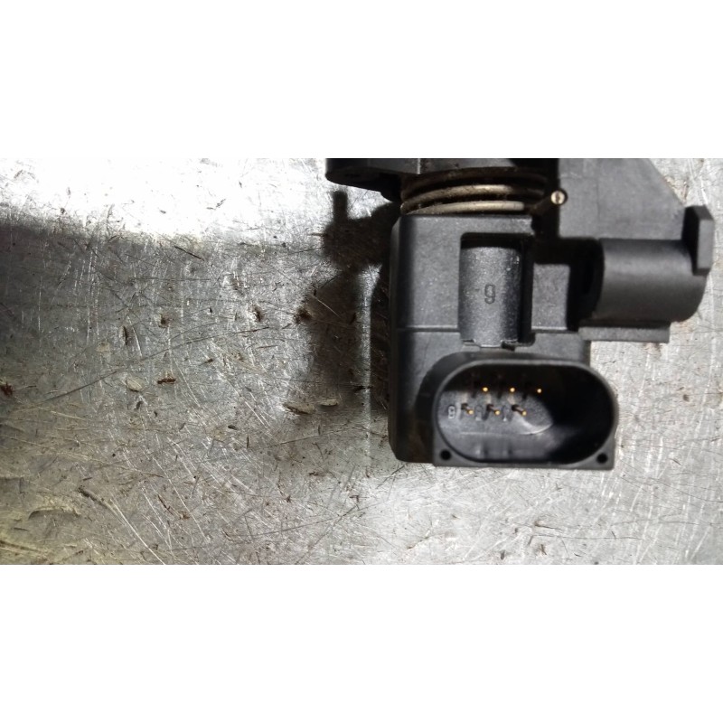 Recambio de potenciometro pedal para mercedes vaneo (w414) furgoneta compacta 1.7 cdi vaneo (414.700) referencia OEM IAM A013542