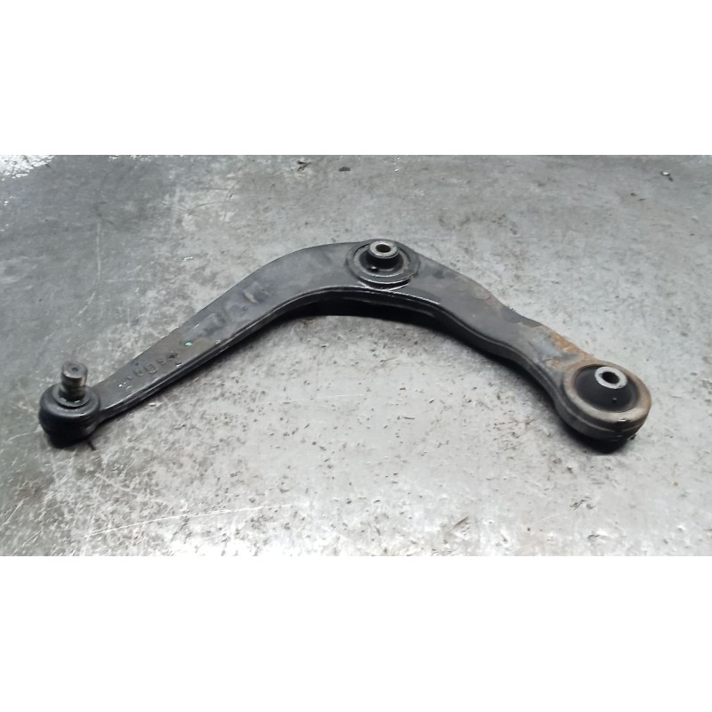 Recambio de brazo suspension inferior delantero izquierdo para peugeot 206 hatchback (2a/c) 1.6 i referencia OEM IAM   98