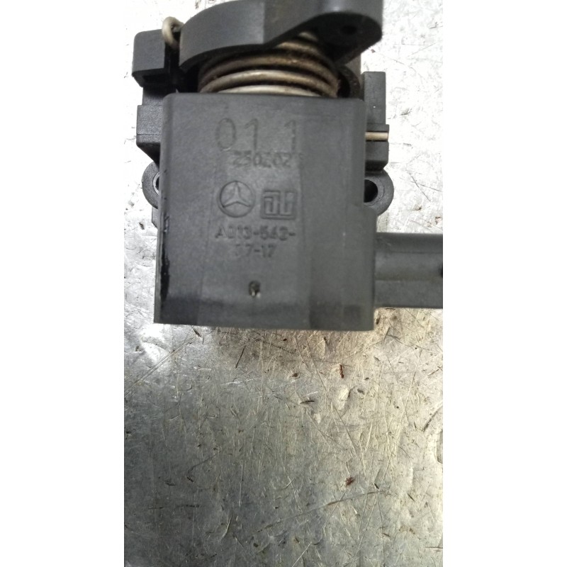 Recambio de potenciometro pedal para mercedes vaneo (w414) furgoneta compacta 1.7 cdi vaneo (414.700) referencia OEM IAM A013542