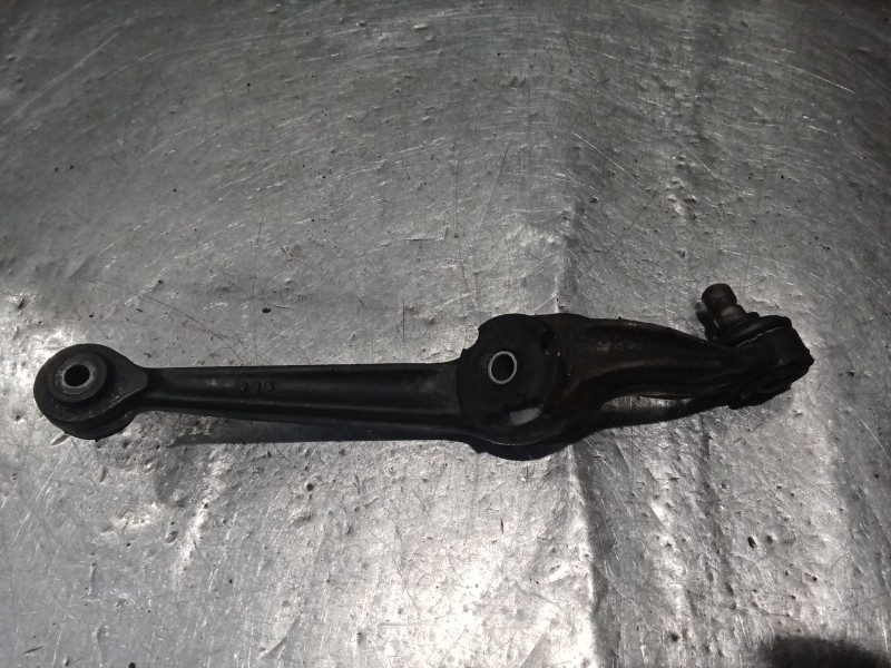 Recambio de brazo suspension inferior delantero derecho para peugeot 309 ii (3c, 3a) 1.4 referencia OEM IAM   90