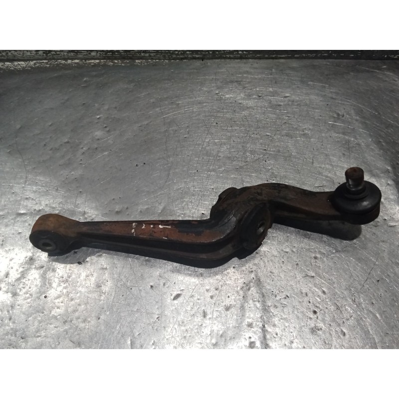 Recambio de brazo suspension inferior delantero izquierdo para peugeot 309 ii (3c, 3a) 1.4 referencia OEM IAM   90