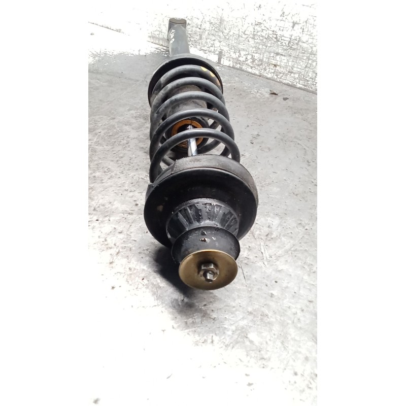 Recambio de amortiguador trasero izquierdo para volkswagen vento (1h2) 1.9 d referencia OEM IAM 739616  91
