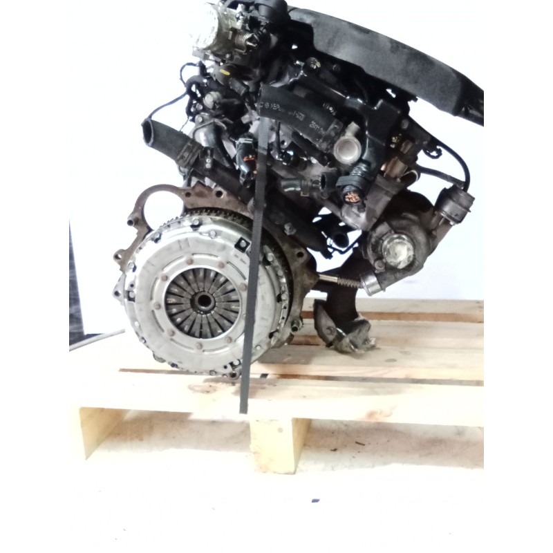 Recambio de motor completo para kia cee´d hatchback (ed) 1.6 crdi 115 referencia OEM IAM D4FB BOSCH 77052816