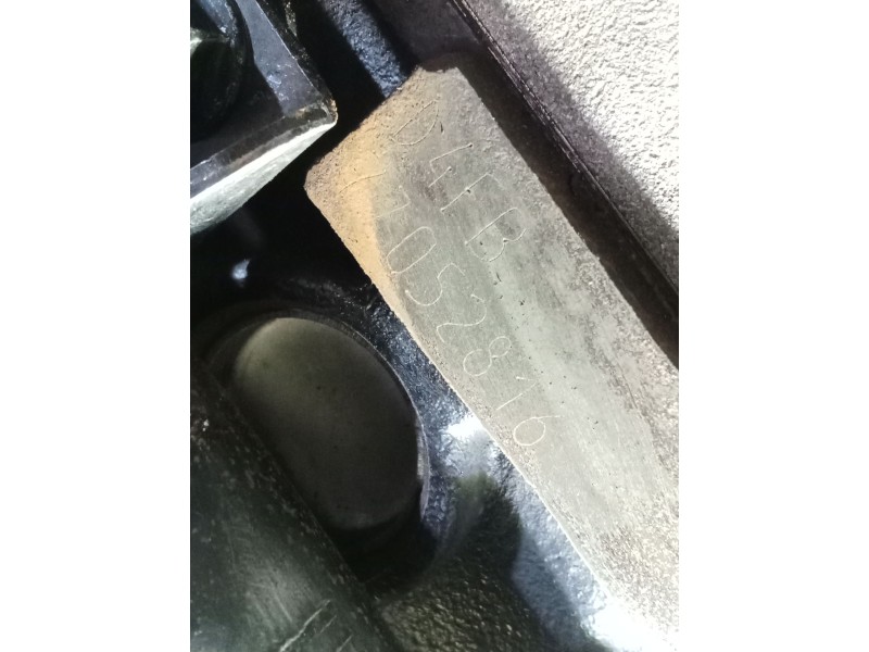 Recambio de motor completo para kia cee´d hatchback (ed) 1.6 crdi 115 referencia OEM IAM D4FB BOSCH 77052816