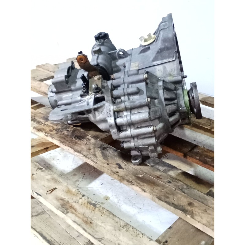 Recambio de caja cambios para volkswagen vento (1h2) 1.9 d referencia OEM IAM CHC 5V 27095 14 5