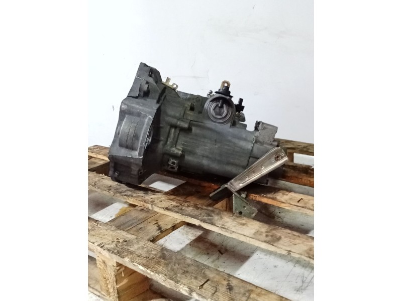 Recambio de caja cambios para volkswagen vento (1h2) 1.9 d referencia OEM IAM CHC 5V 27095 14 5