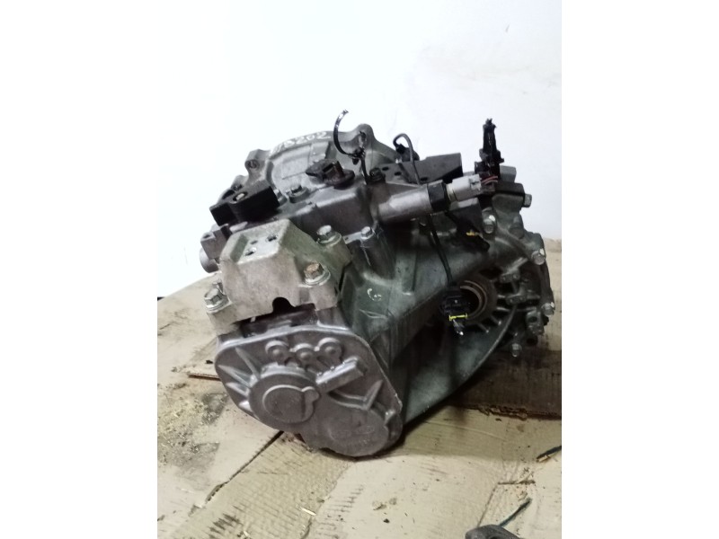 Recambio de caja cambios para kia cee´d hatchback (ed) 1.6 crdi 115 referencia OEM IAM S717767 5V 467696