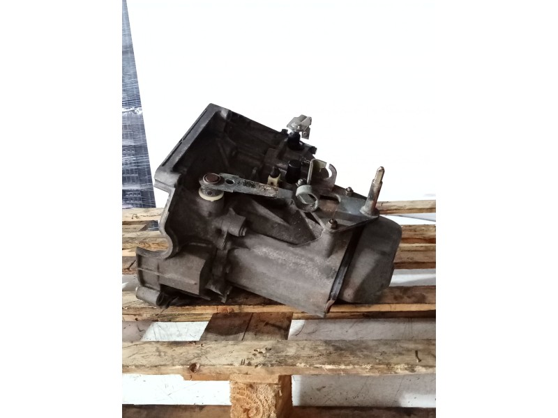 Recambio de caja cambios para peugeot 309 ii (3c, 3a) 1.4 referencia OEM IAM 02CB76 5V 0615107