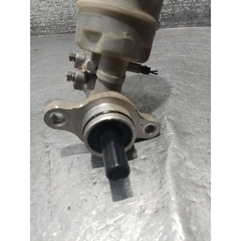 Recambio de bomba freno para mitsubishi l200 / triton (ka_t, kb_t) 2.5 di-d 4wd (kb4t) referencia OEM IAM   05