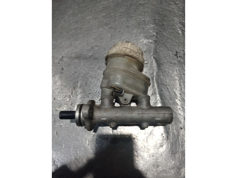 Recambio de bomba freno para mitsubishi l200 / triton (ka_t, kb_t) 2.5 di-d 4wd (kb4t) referencia OEM IAM   05