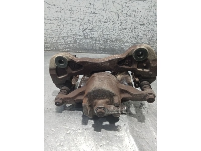 Recambio de pinza freno delantera derecha para mitsubishi l200 / triton (ka_t, kb_t) 2.5 di-d 4wd (kb4t) referencia OEM IAM   05