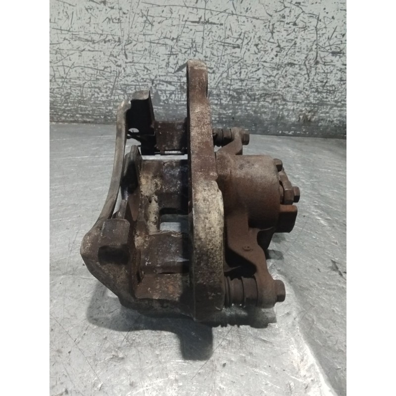 Recambio de pinza freno delantera derecha para mitsubishi l200 / triton (ka_t, kb_t) 2.5 di-d 4wd (kb4t) referencia OEM IAM   05