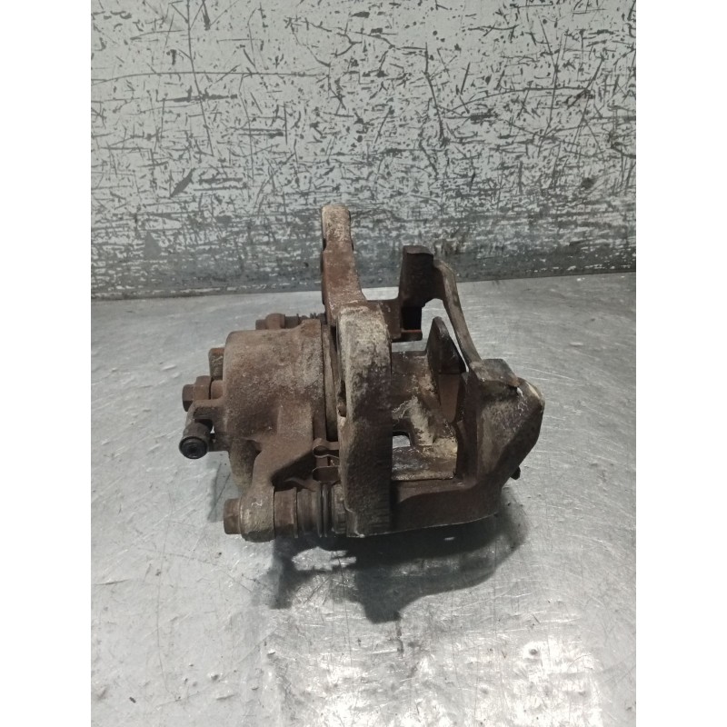 Recambio de pinza freno delantera derecha para mitsubishi l200 / triton (ka_t, kb_t) 2.5 di-d 4wd (kb4t) referencia OEM IAM   05