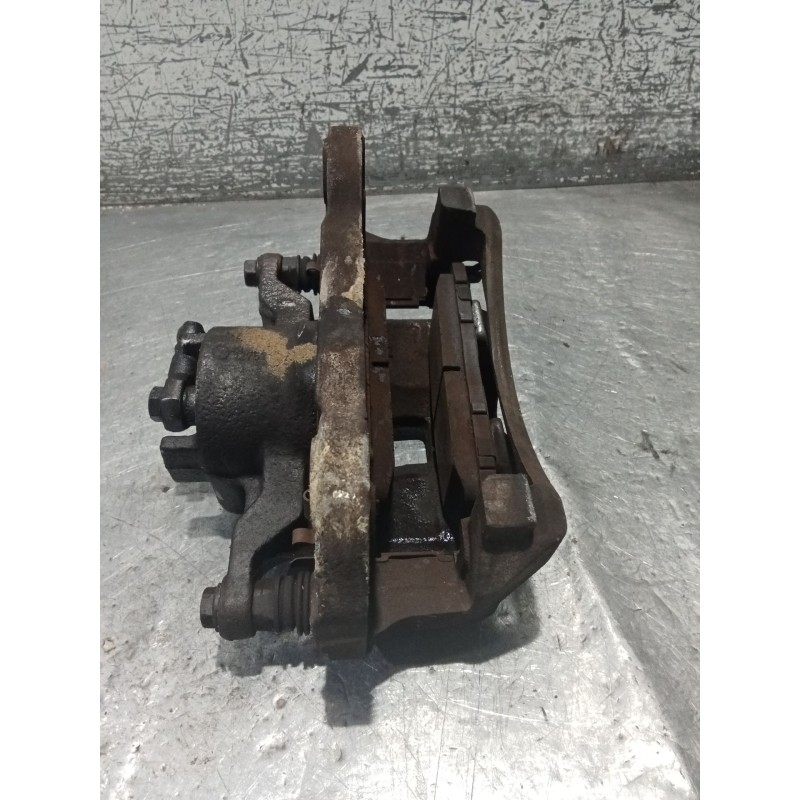 Recambio de pinza freno delantera izquierda para mitsubishi l200 / triton (ka_t, kb_t) 2.5 di-d 4wd (kb4t) referencia OEM IAM   