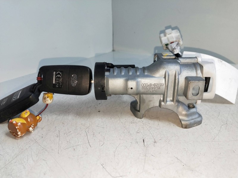 Recambio de conmutador de arranque para kia venga 1.4 crdi cat referencia OEM IAM 36444500 819201P000 