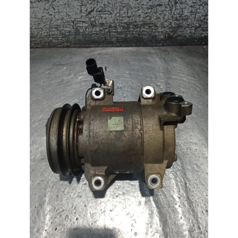 Recambio de compresor aire acondicionado para mitsubishi l200 / triton (ka_t, kb_t) 2.5 di-d 4wd (kb4t) referencia OEM IAM MN123