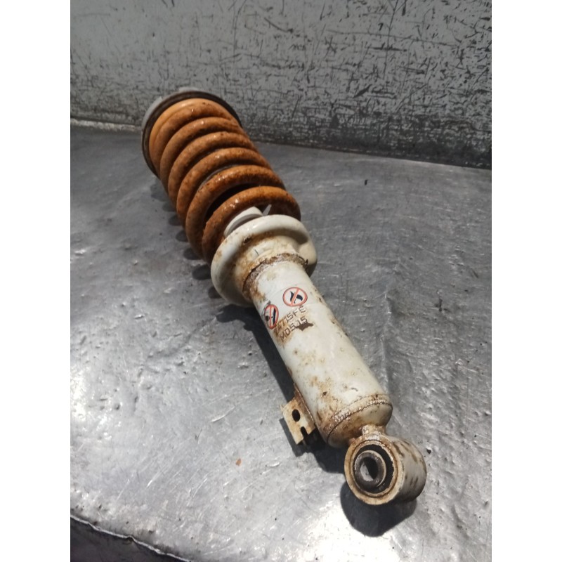 Recambio de amortiguador delantero derecho para mitsubishi l200 / triton (ka_t, kb_t) 2.5 di-d 4wd (kb4t) referencia OEM IAM 247