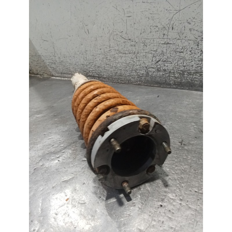 Recambio de amortiguador delantero derecho para mitsubishi l200 / triton (ka_t, kb_t) 2.5 di-d 4wd (kb4t) referencia OEM IAM 247