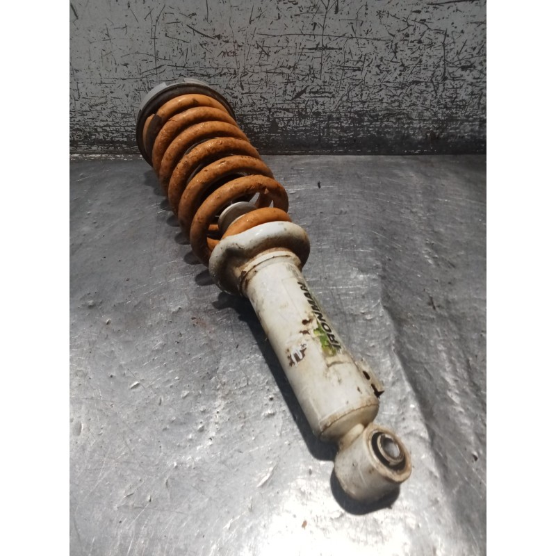 Recambio de amortiguador delantero izquierdo para mitsubishi l200 / triton (ka_t, kb_t) 2.5 di-d 4wd (kb4t) referencia OEM IAM 2