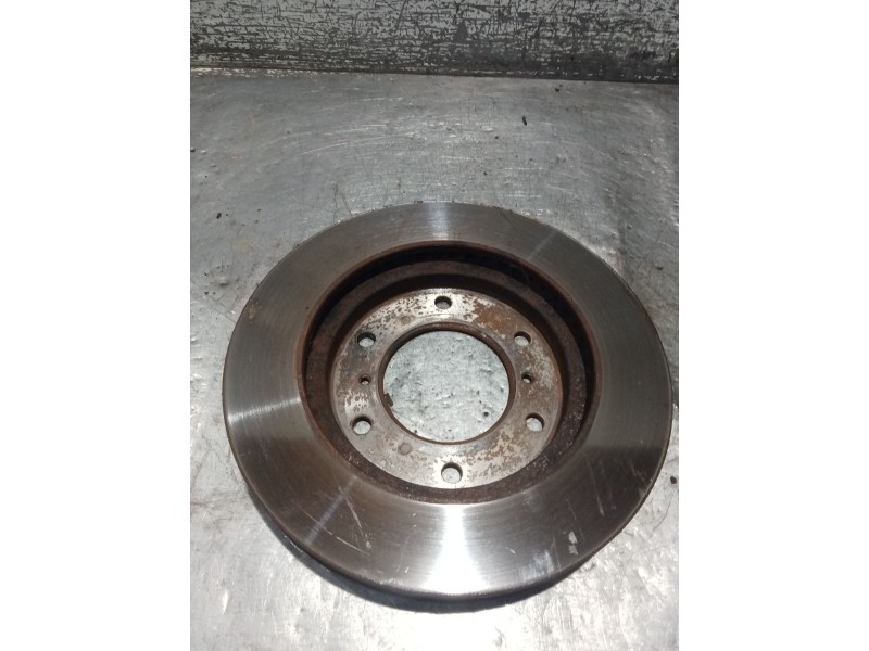 Recambio de disco freno delantero para mitsubishi l200 / triton (ka_t, kb_t) 2.5 di-d 4wd (kb4t) referencia OEM IAM   05
