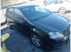 volkswagen golf v berlina (1k1) del año 2008