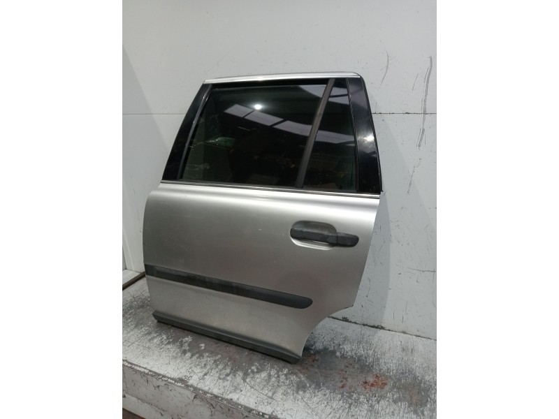 Recambio de puerta trasera izquierda para volvo xc90 i (275) d5 awd referencia OEM IAM   