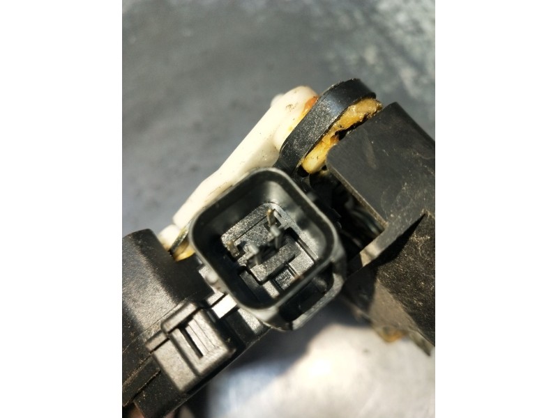 Recambio de motor cierre centralizado trasero derecho para mitsubishi l200 / triton (ka_t, kb_t) 2.5 di-d 4wd (kb4t) referencia 