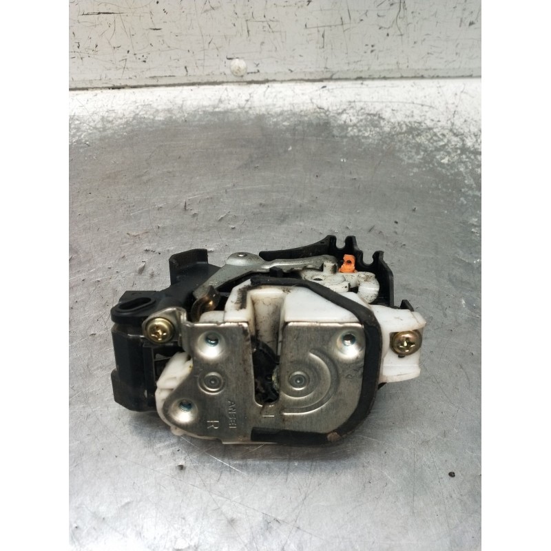 Recambio de motor cierre centralizado delantero derecho para mitsubishi l200 / triton (ka_t, kb_t) 2.5 di-d 4wd (kb4t) referenci