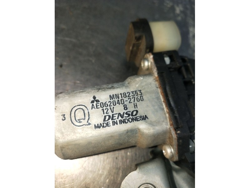 Recambio de motor cierre centralizado delantero izquierdo para mitsubishi l200 / triton (ka_t, kb_t) 2.5 di-d 4wd (kb4t) referen