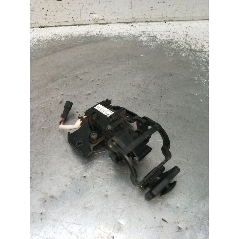 Recambio de motor elevalunas trasero izquierdo para mercedes-benz clase v (w447) v 200 cdi / d (447.811, 447.813, 447.815) refer