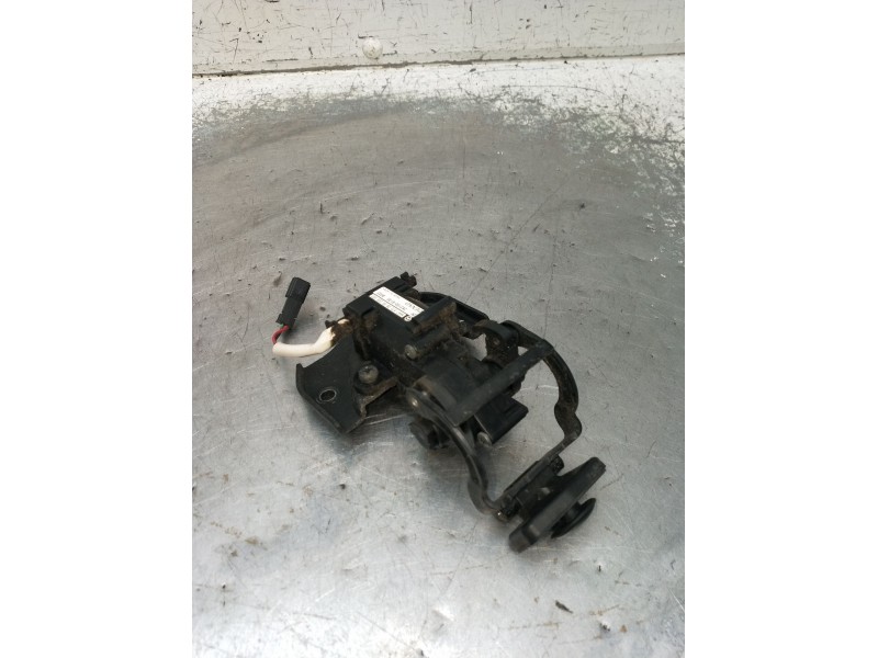 Recambio de motor elevalunas trasero izquierdo para mercedes-benz clase v (w447) v 200 cdi / d (447.811, 447.813, 447.815) refer