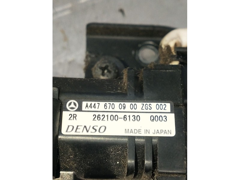 Recambio de motor elevalunas trasero izquierdo para mercedes-benz clase v (w447) v 200 cdi / d (447.811, 447.813, 447.815) refer