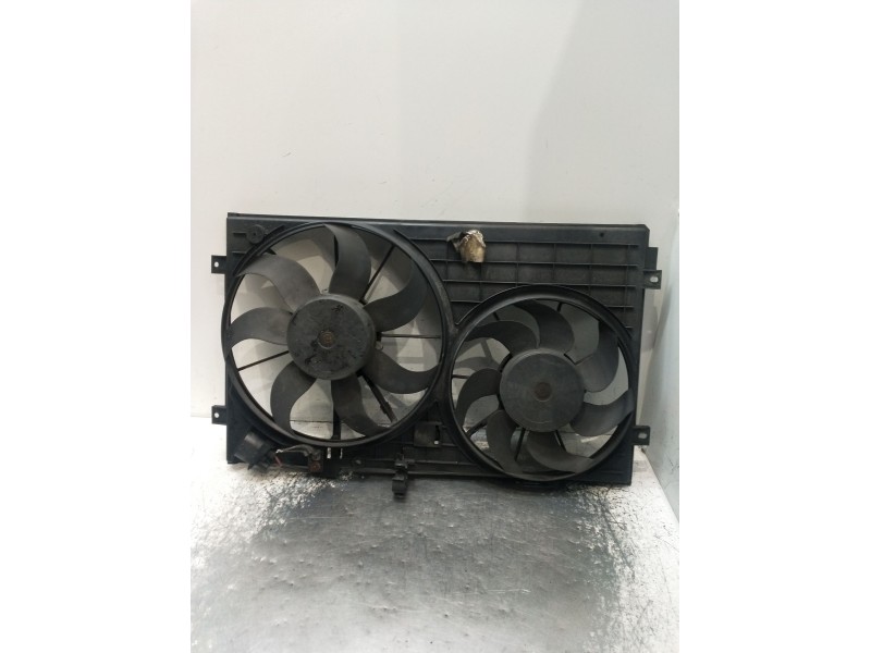 Recambio de electroventilador para seat altea (5p1) 1.6 referencia OEM IAM 1K0121207T 1355D300198 2004