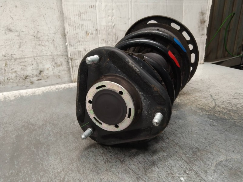 Recambio de amortiguador delantero izquierdo para toyota prius+ advance referencia OEM IAM 4852047361 1A14475B 