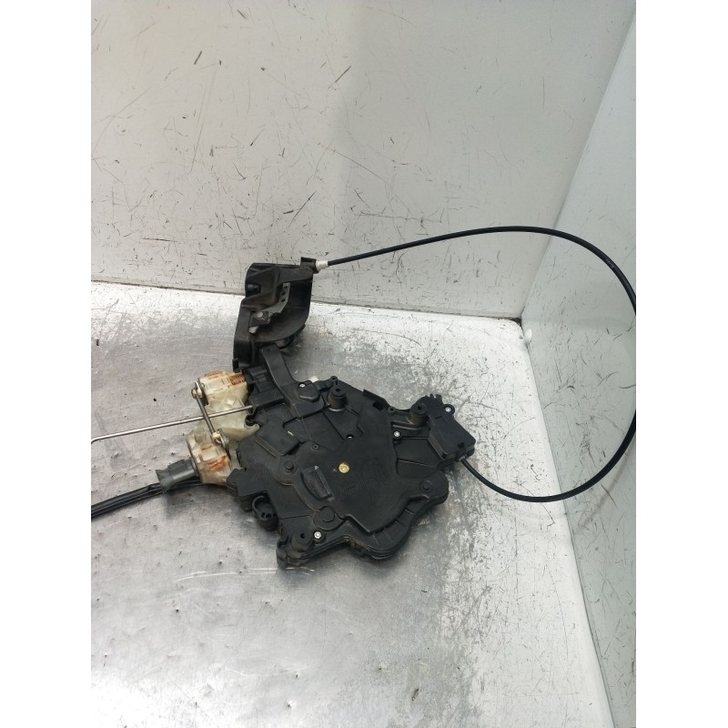 Recambio de motor cierre centralizado trasero derecho para volkswagen caddy iv furgoneta/monovolumen (saa, sah) 2.0 tdi referenc