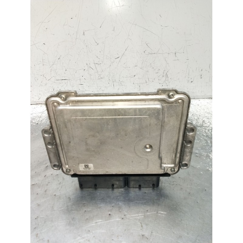 Recambio de centralita motor uce para kia cee´d hatchback (ed) 1.6 crdi 115 referencia OEM IAM 0281013399 391032A715 1039S23247 