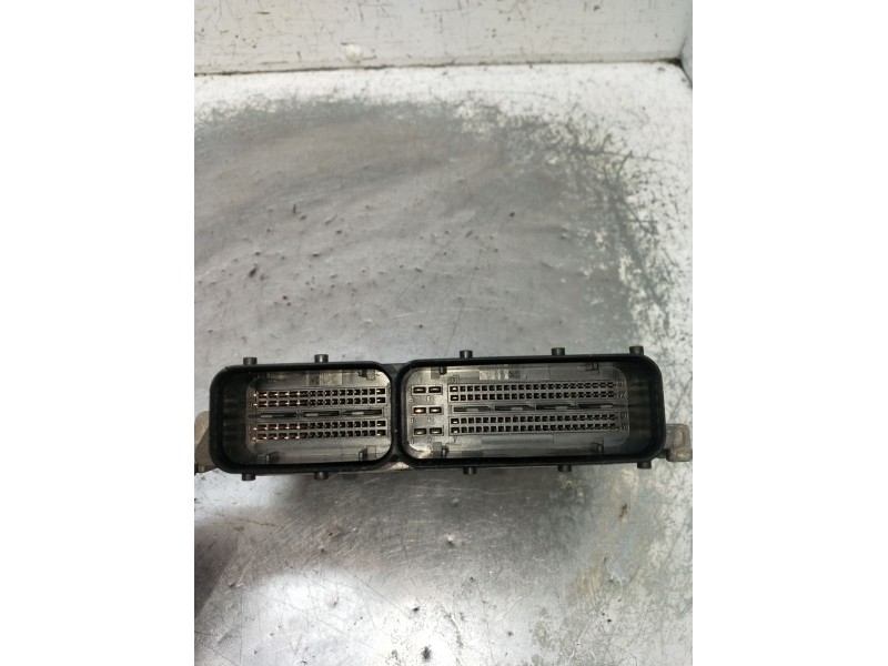 Recambio de centralita motor uce para kia cee´d hatchback (ed) 1.6 crdi 115 referencia OEM IAM 0281013399 391032A715 1039S23247 