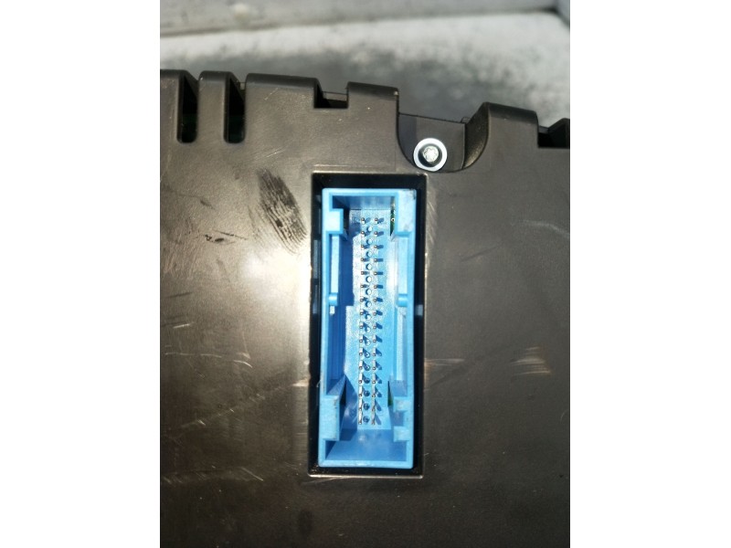 Recambio de cuadro instrumentos para volkswagen caddy iv furgoneta/monovolumen (saa, sah) 2.0 tdi referencia OEM IAM 2K592087A 0