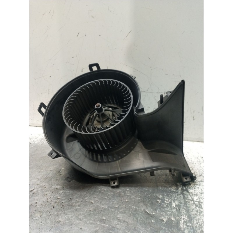 Recambio de motor calefaccion para opel vectra c (z02) 2.2 dti 16v (f69) referencia OEM IAM 98552T  2003