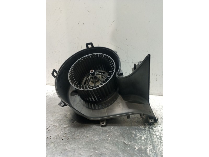 Recambio de motor calefaccion para opel vectra c (z02) 2.2 dti 16v (f69) referencia OEM IAM 98552T  2003