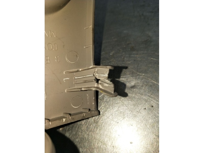 Recambio de mando elevalunas delantero derecho para mitsubishi l200 / triton (ka_t, kb_t) 2.5 di-d 4wd (kb4t) referencia OEM IAM