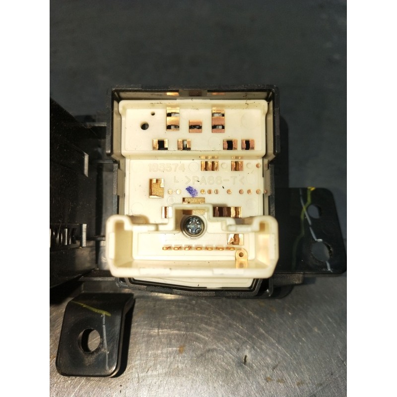 Recambio de mando multifuncion para mitsubishi l200 / triton (ka_t, kb_t) 2.5 di-d 4wd (kb4t) referencia OEM IAM 183574  2005