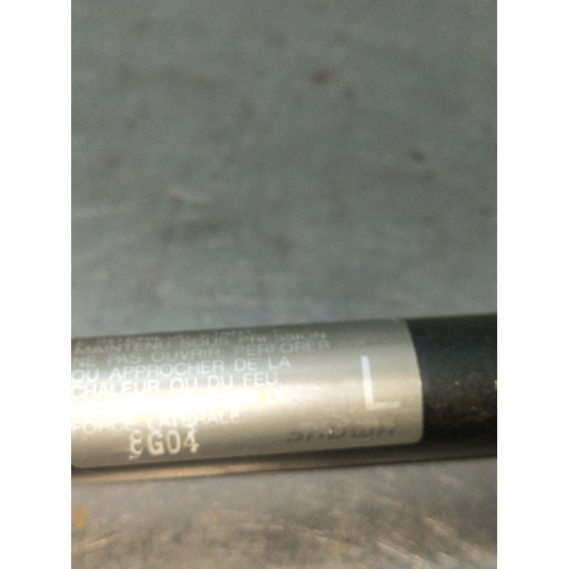 Recambio de amortiguadores maletero / porton para honda cr-v i (rd) 2.0 16v 4wd (rd1, rd3) referencia OEM IAM 8G04  1996