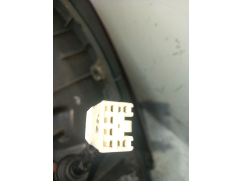 Recambio de piloto trasero izquierdo para kia cee´d hatchback (ed) 1.6 crdi 115 referencia OEM IAM   2006