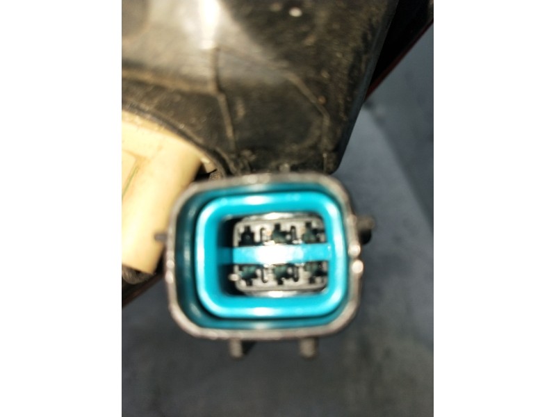 Recambio de piloto trasero derecho para mitsubishi l200 / triton (ka_t, kb_t) 2.5 di-d 4wd (kb4t) referencia OEM IAM   2005