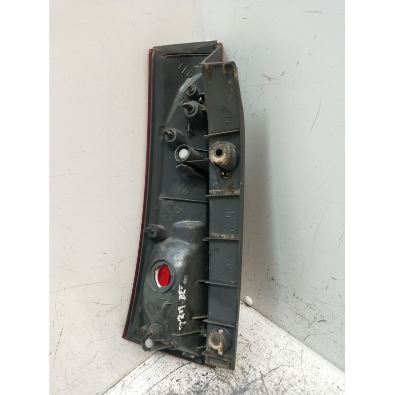 Recambio de piloto trasero izquierdo para kia cee´d hatchback (ed) 1.6 crdi 115 referencia OEM IAM   