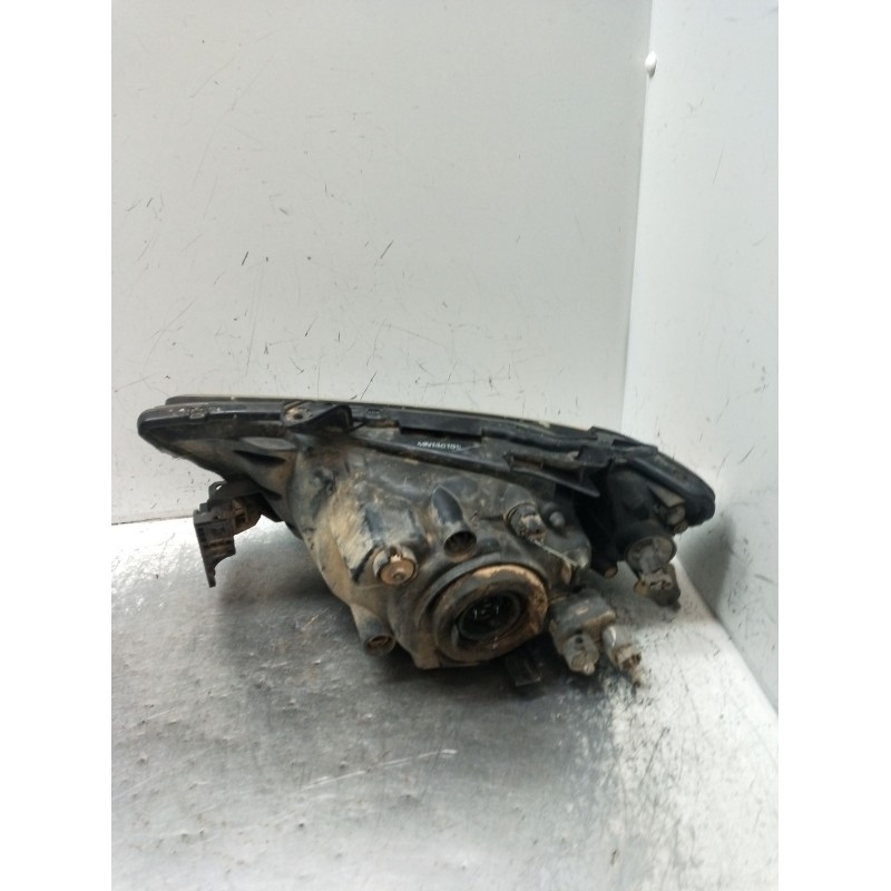 Recambio de faro derecho para mitsubishi l200 / triton (ka_t, kb_t) 2.5 di-d 4wd (kb4t) referencia OEM IAM   2005