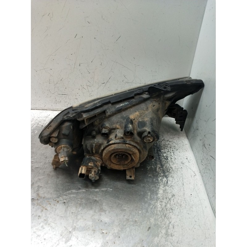 Recambio de faro izquierdo para mitsubishi l200 / triton (ka_t, kb_t) 2.5 di-d 4wd (kb4t) referencia OEM IAM   2005