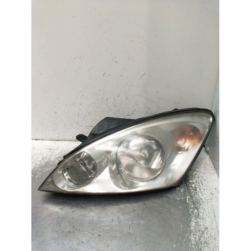 Recambio de faro izquierdo para kia cee´d hatchback (ed) 1.6 crdi 115 referencia OEM IAM 921011H000 071122093440 2006