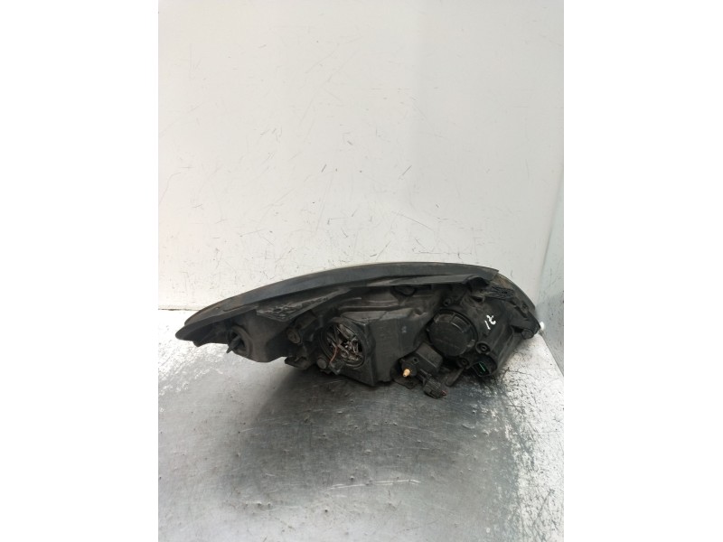 Recambio de faro izquierdo para kia cee´d hatchback (ed) 1.6 crdi 115 referencia OEM IAM 921011H000 071122093440 2006